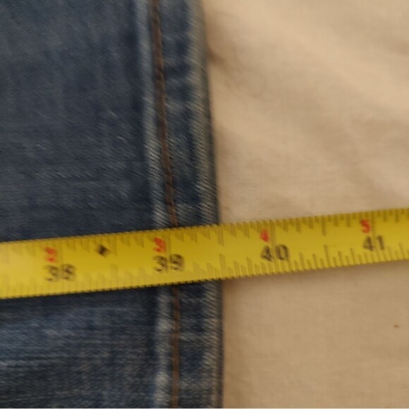 Levi's Classic Straight Leg Women's Blue Jeans Size 6 - Picture 7 of 8